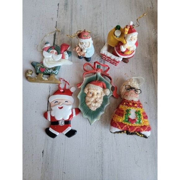 Santa Claus I heart snow mistletoe Mrs Claus teddy bear ornament Xmas set - Picture 1 of 9